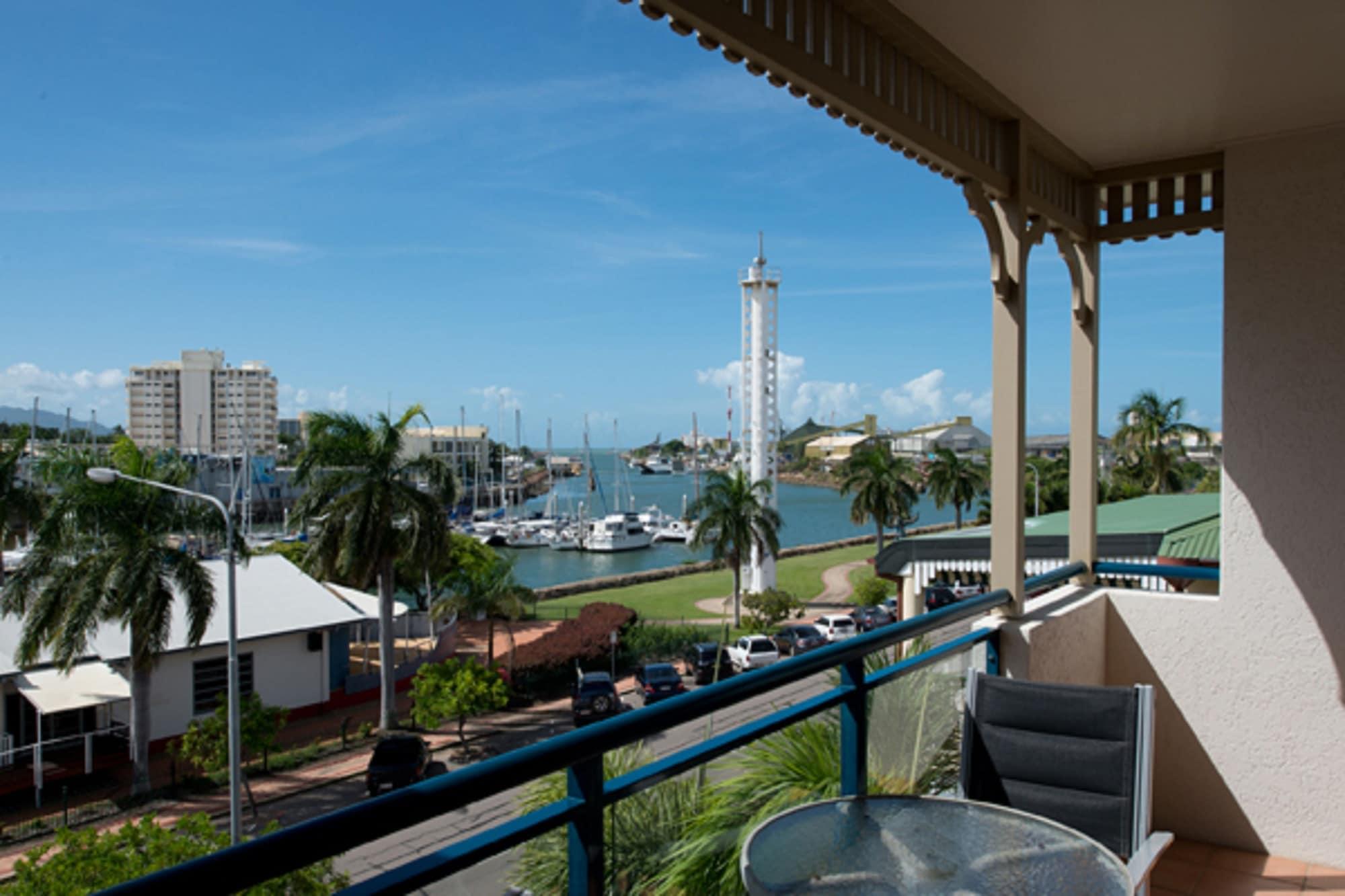 Park Regis Anchorage Hotell Townsville Exteriör bild