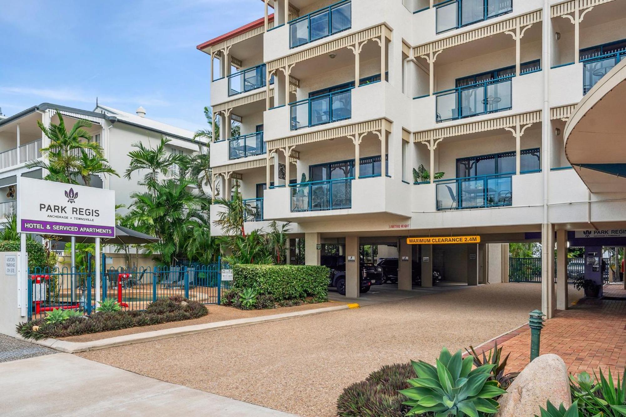 Park Regis Anchorage Hotell Townsville Exteriör bild